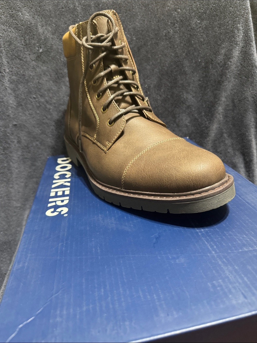 Dockers Tan Lace-Up Men's Work Boots